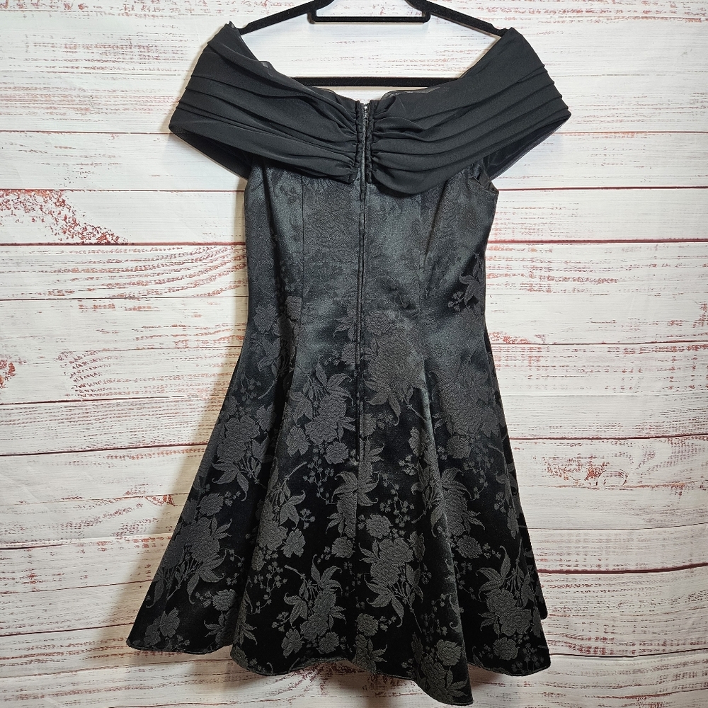 Vintage Gunne Sax 80s flare rosette dress - Picture 6 of 13